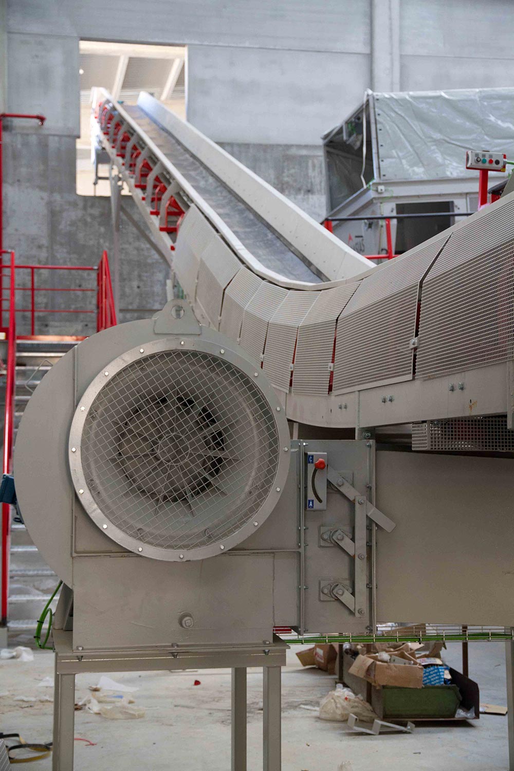 P&C – Karışık Kağıt ve Karton Ayıklama Tesisi