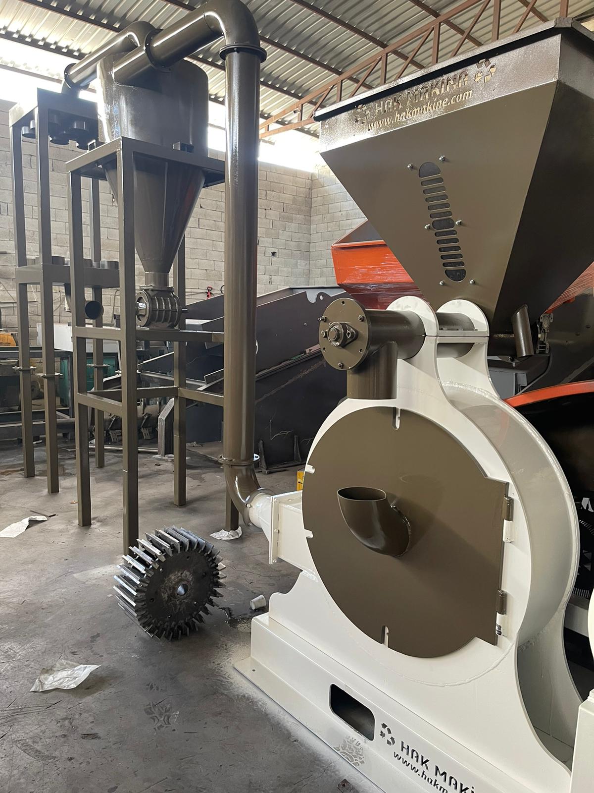 MASTERBACH Mikronize Degirmen Makinası 